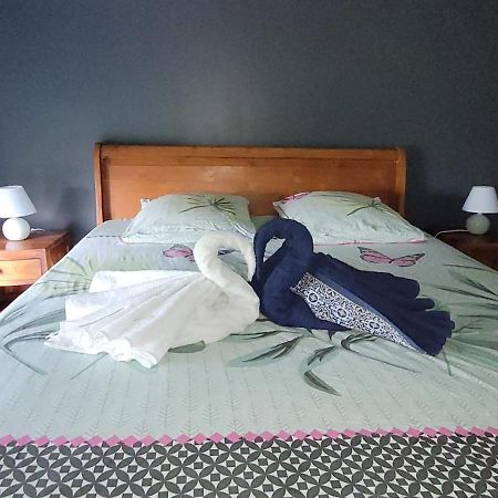 Chambre Privee Dans Maison Le Tampon Εξωτερικό φωτογραφία